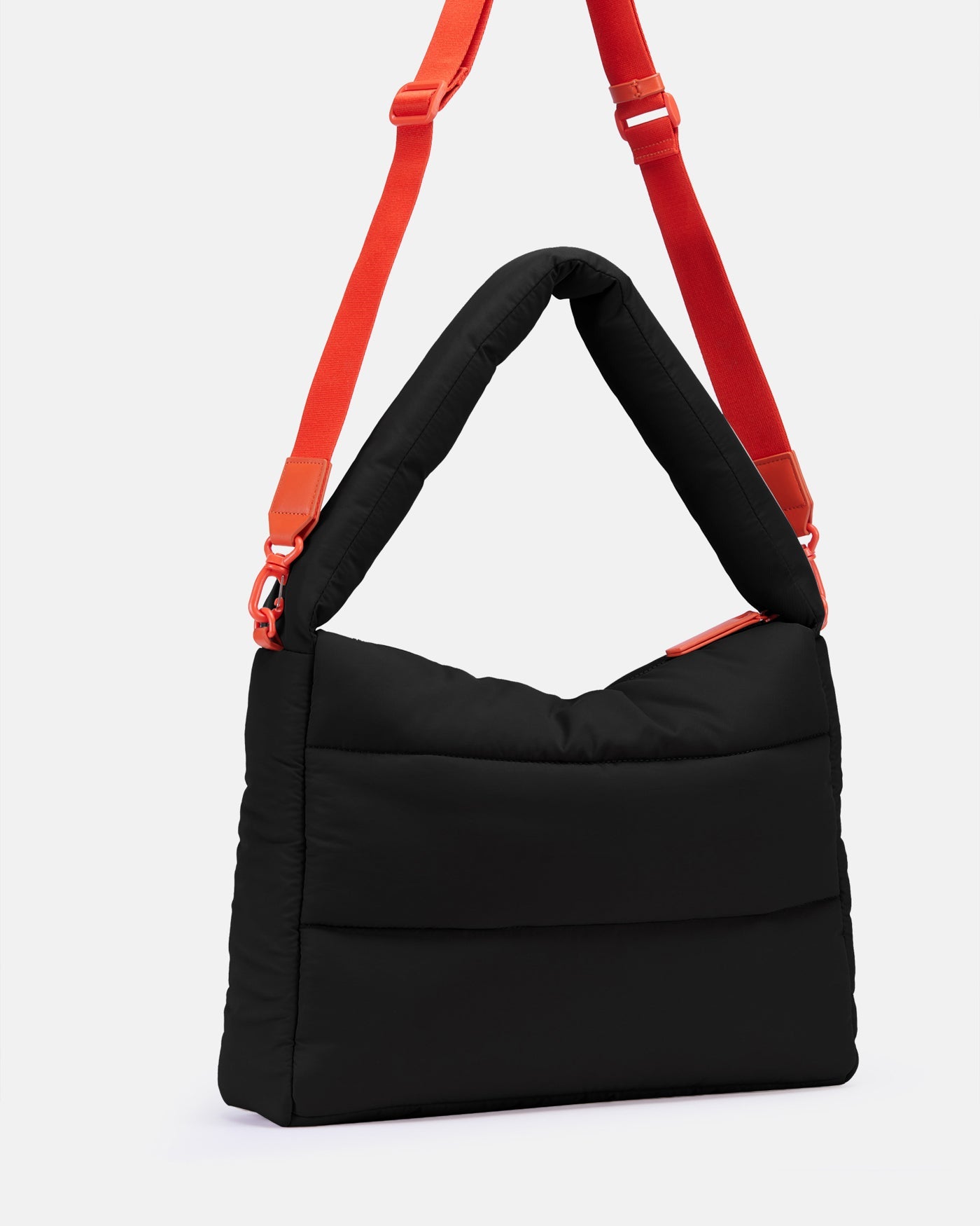 UNIO Hamburg Taschen HOBO