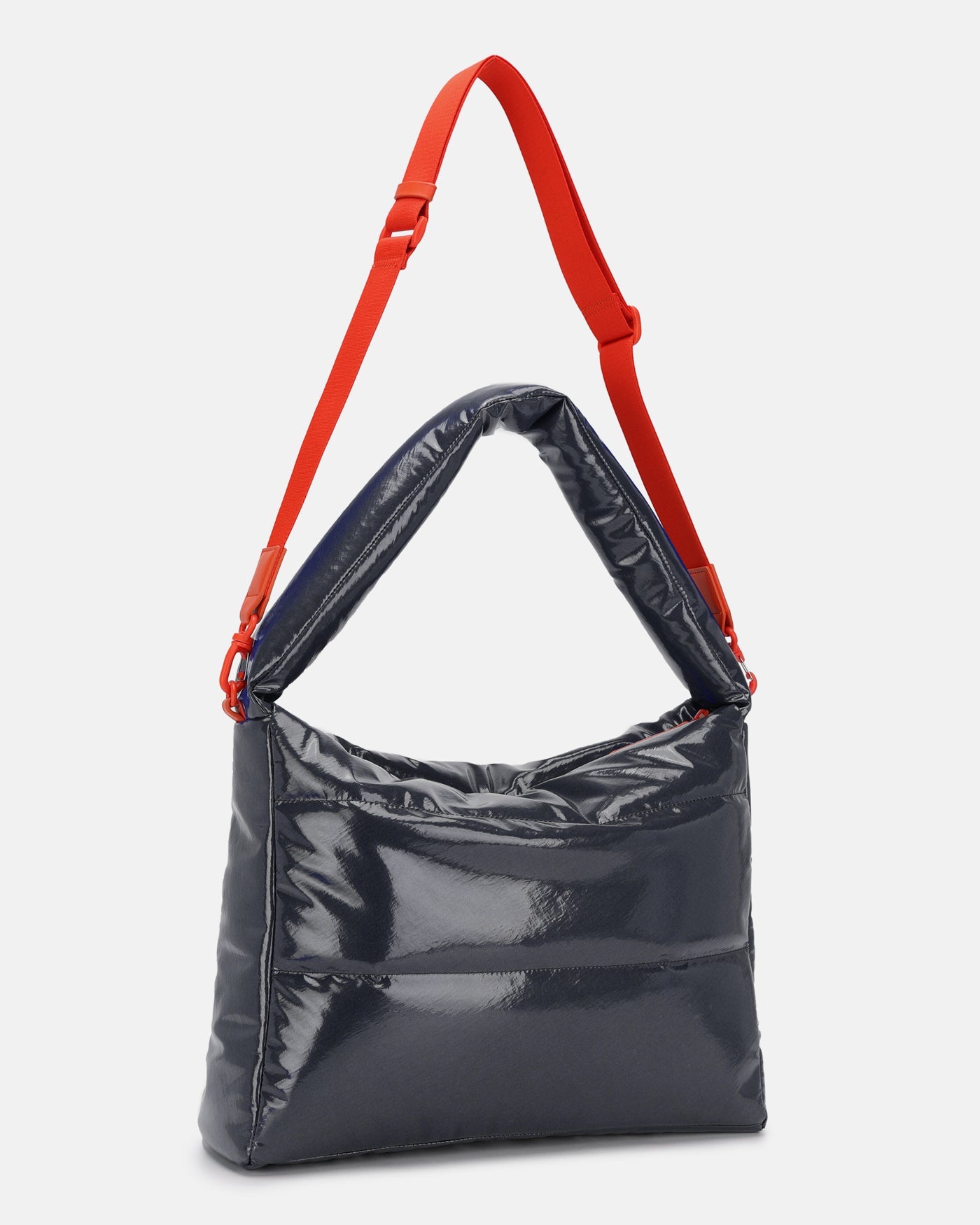 UNIO Hamburg Taschen HOBO LACQUER