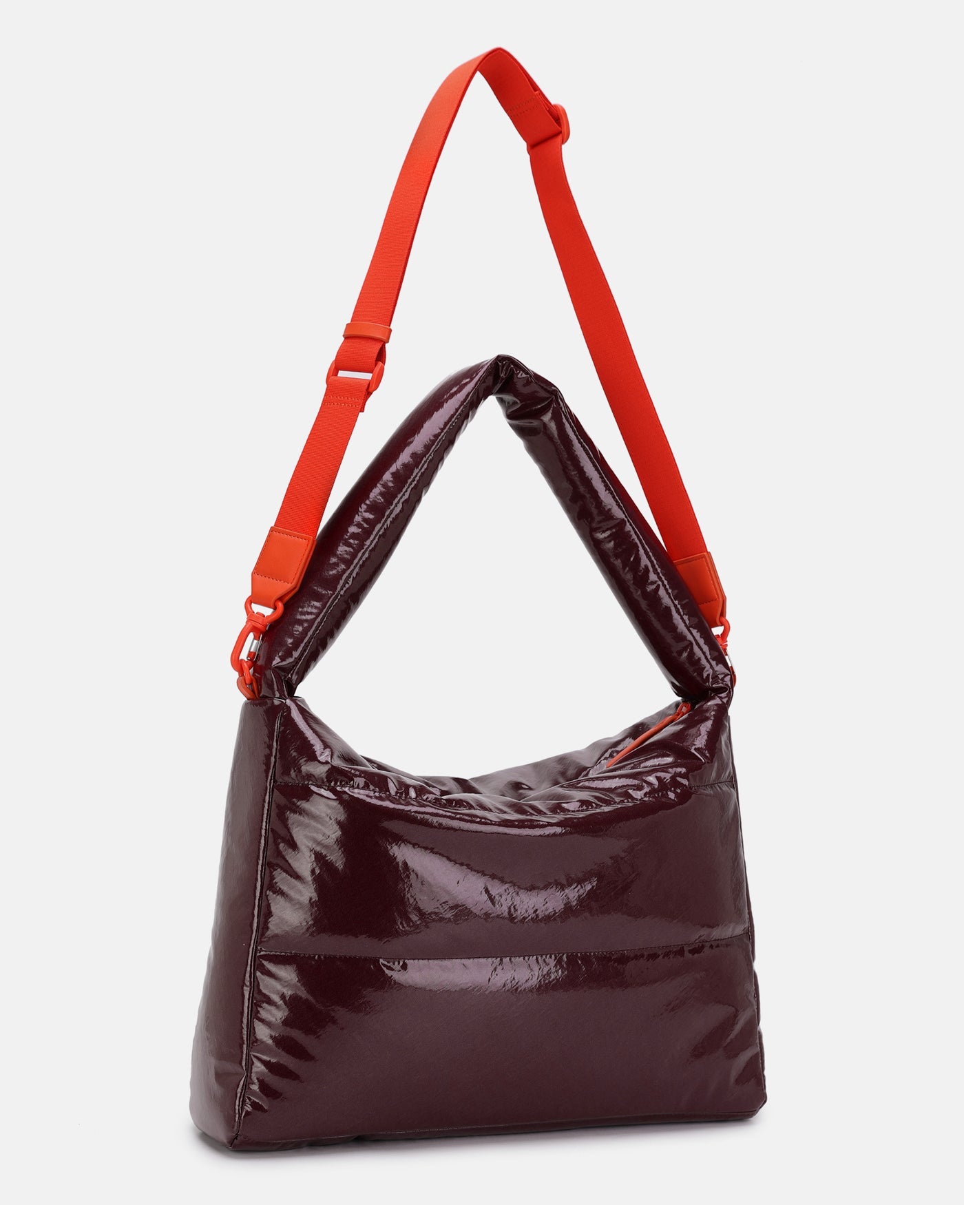 UNIO Hamburg Taschen HOBO LACQUER